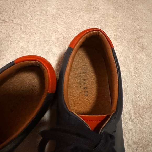 Ted Baker Udamou Sneaker Size 9 - Picture 3 of 10